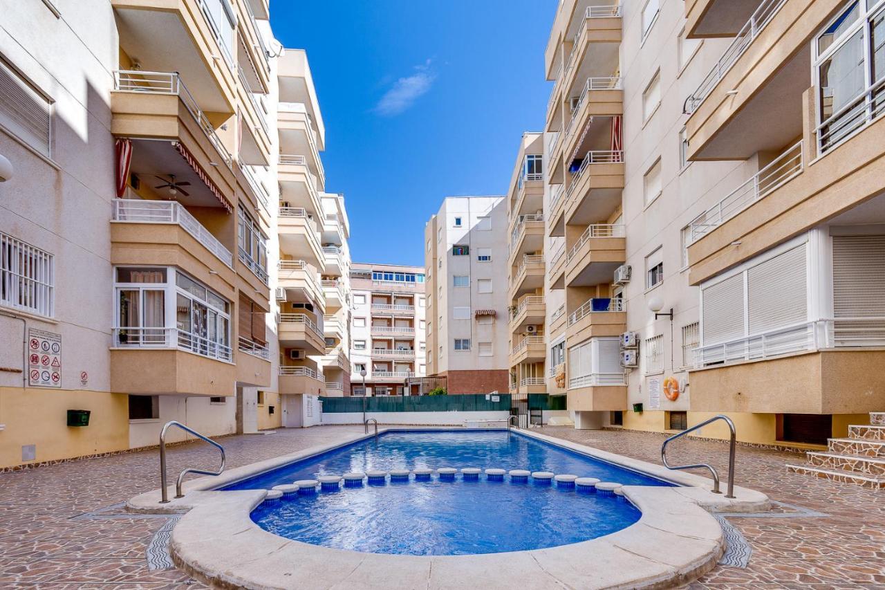 Apartamento La Loma 11 Torrevieja Bagian luar foto