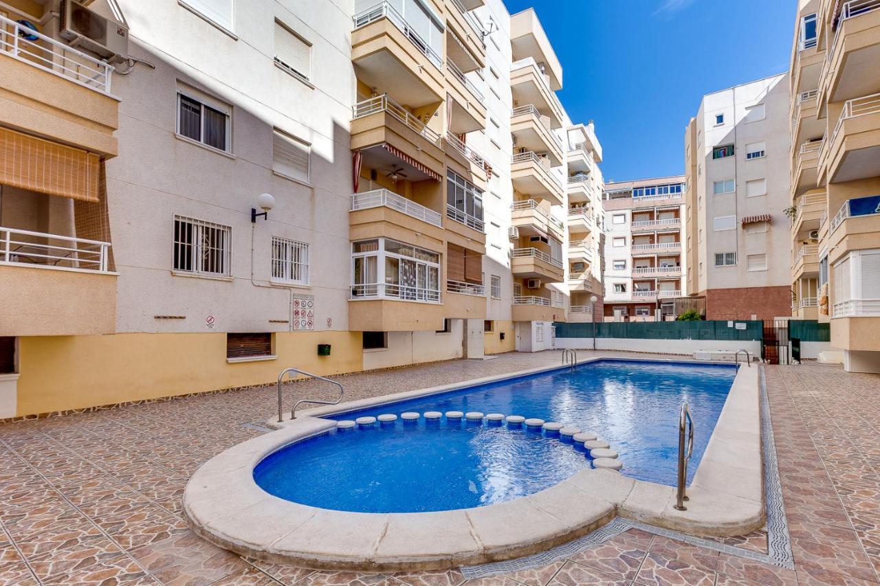 Apartamento La Loma 11 Torrevieja Bagian luar foto